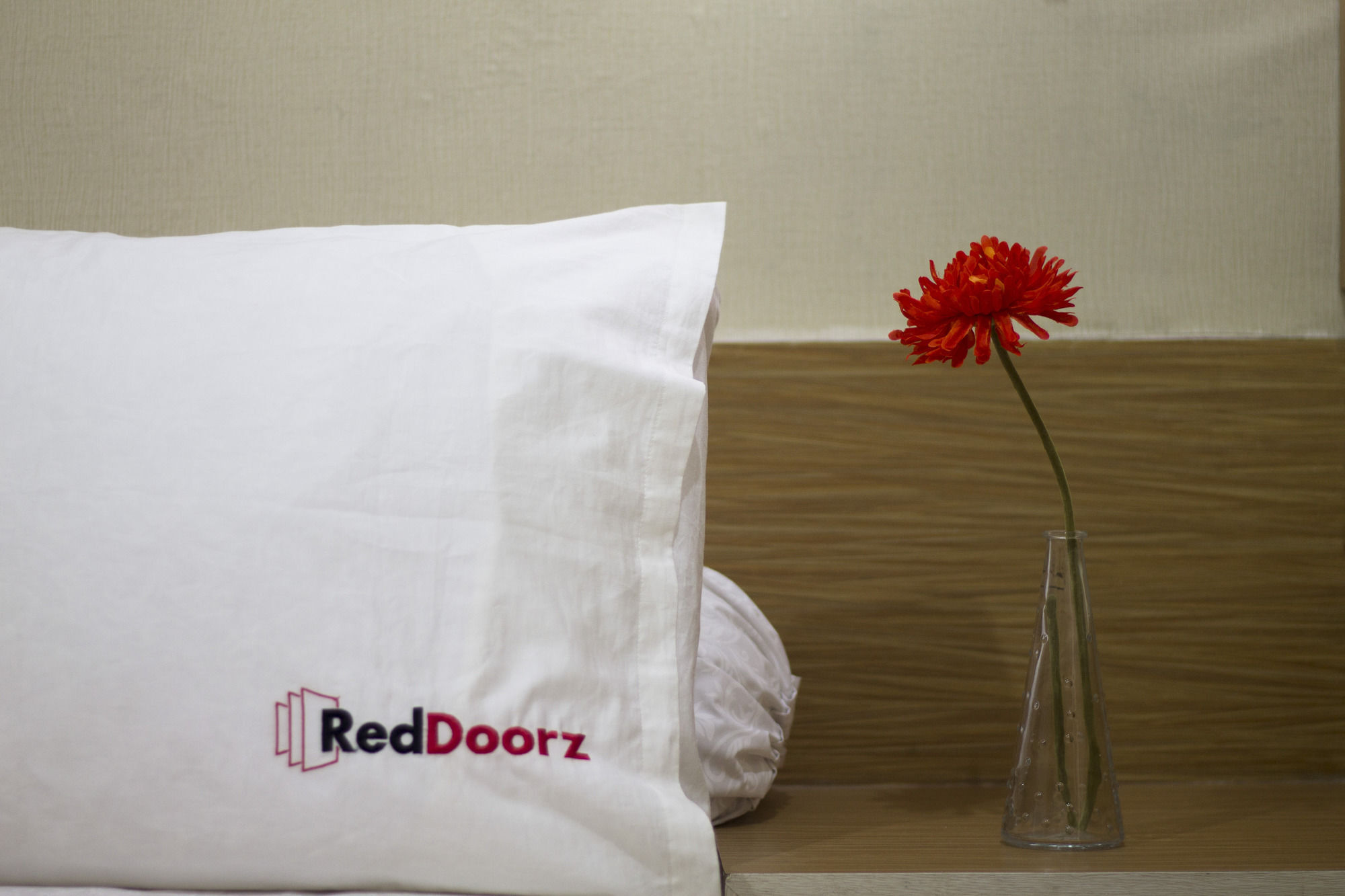 Reddoorz Plus @ Karet Setiabudi Jakarta Eksteriør bilde